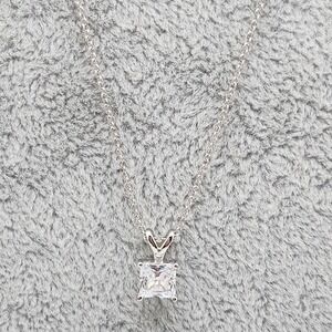Dainty Platinum Plated Sterling Silver 1ct Princess Solitaire Necklace Classic